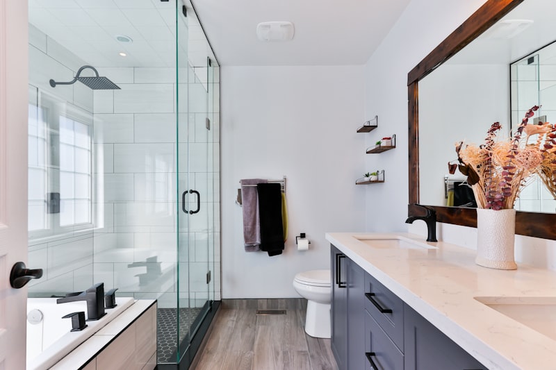Hometouch's antique brass cabinet hardware features a bar-shaped pull handle with a classic finish, designed for modern cabinetry and suitable for interior design documentation or product specification materials.